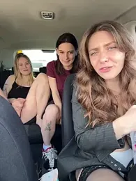 MariiD webcam stripchat model stream image