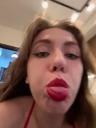 MariiD webcam stripchat model stream image