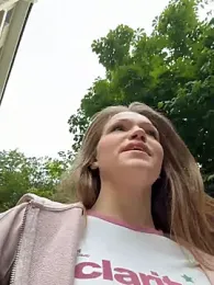 StreetSquirt webcam stripchat model stream image