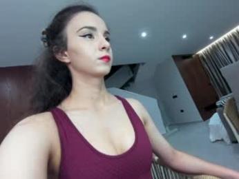 ehotlovea webcam chaturbate model stream image