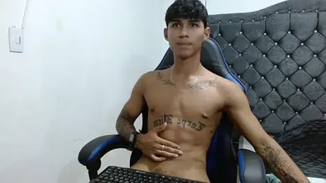luka_big18 webcam model stream image