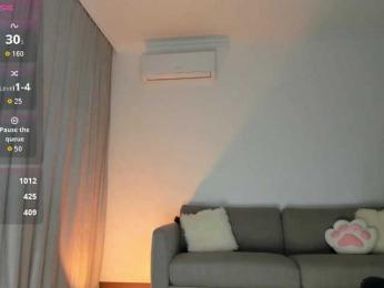 Nottiniam webcam bongacams model stream image