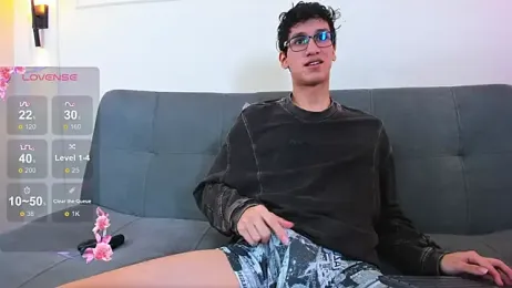 Cum_hunters webcam model stream image