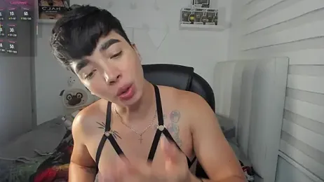 santy7v7 webcam stripchat model stream image