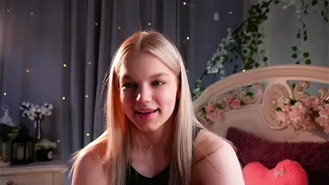 EdlinAlliston webcam model stream image