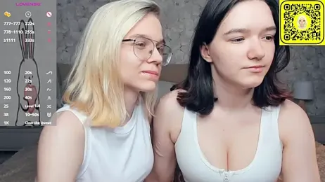 KarinStfleur webcam stripchat model stream image