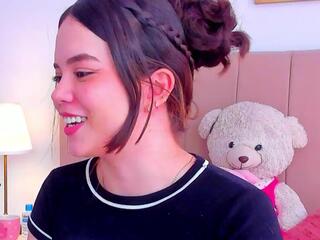 Bella Fontana webcam model stream image