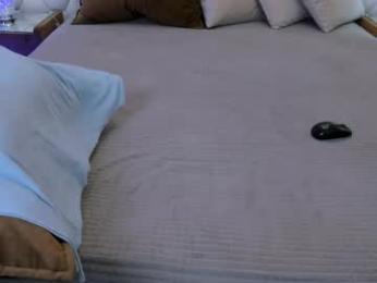 naughtyylory webcam model stream image