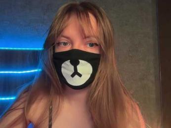 Tvoy_Medvezhenok webcam model stream image