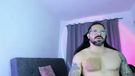 FreeLoveCouple webcam model stream image