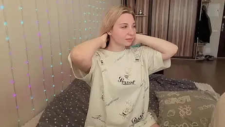 llolilove webcam model stream image