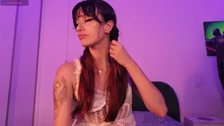 Lilith_dark_off webcam model stream image