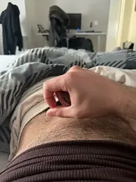 Youngmuscelfit9 webcam model stream image