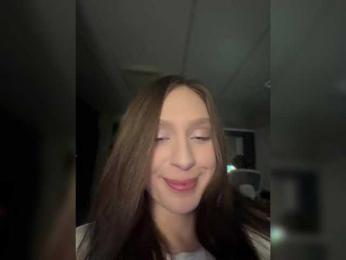 PARTYNEXTNEXT webcam model stream image