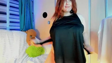 CoraSwon webcam model stream image