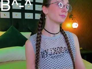 lexi-split webcam model stream image