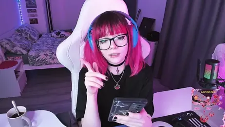 Yumi_Youkai webcam stripchat model stream image