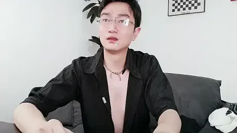 qqq-002 webcam model stream image
