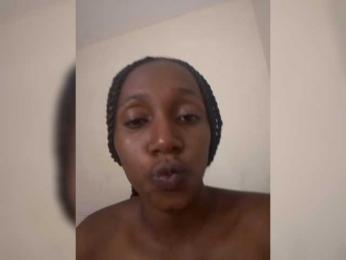 Lustybabe webcam bongacams model stream image