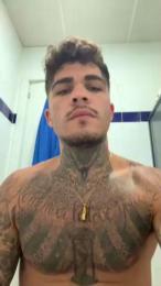 Chrisdov webcam model stream image
