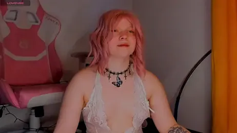SueNiceeeee webcam stripchat model stream image