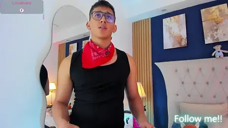 SalvadorFit webcam stripchat model stream image