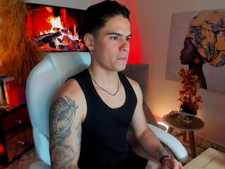 Matt Andersson webcam model stream image