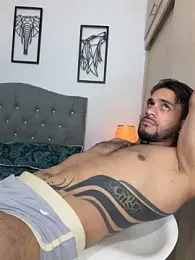 Maximiliano_ford webcam model stream image