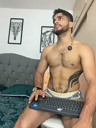 Maximiliano_ford webcam model stream image
