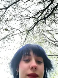 Only_April webcam model stream image