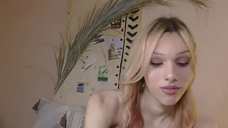 Kirana_Hayes webcam stripchat model stream image