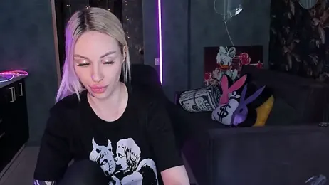 Blckmirrorr webcam model stream image