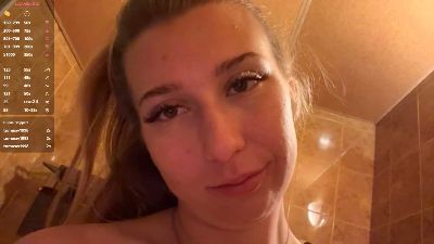 EmilieKooker webcam cam4 model stream image