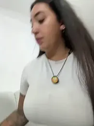 Hannahoff webcam model stream image