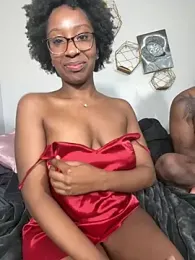 Fijixxxx webcam stripchat model stream image