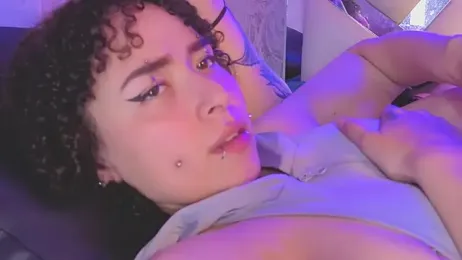 Benny_and_Mark webcam model stream image