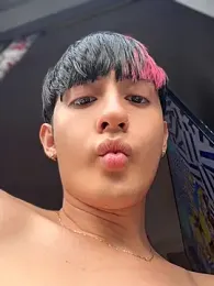 HotStar_yes webcam model stream image