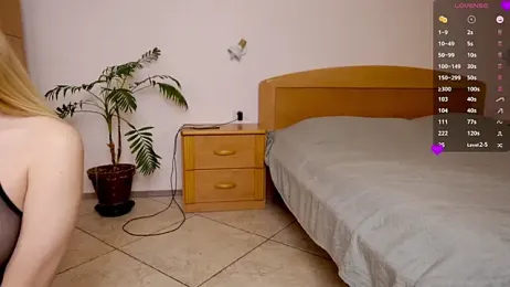 foxeslovefoxes webcam model stream image