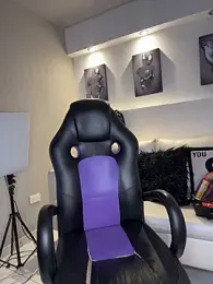 AdrianRinaldi webcam model stream image