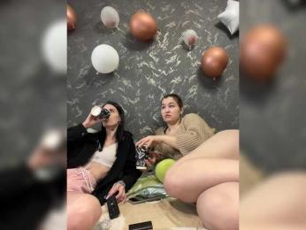 _HotMood_ webcam model stream image