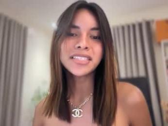 keziakinlley webcam chaturbate model stream image