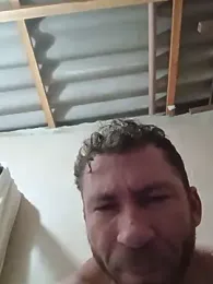RobertoLuiz84 webcam model stream image