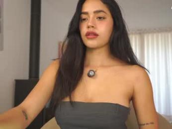 n_o_v_a webcam model stream image