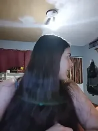 Carandrew webcam model stream image