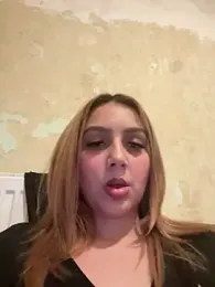 hotamanda01 webcam model stream image