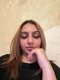 hotamanda01 webcam model stream image