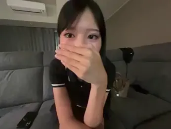 Tokyo-Namanaka webcam stripchat model stream image