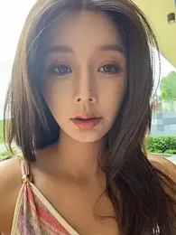 BBi-0329 webcam stripchat model stream image