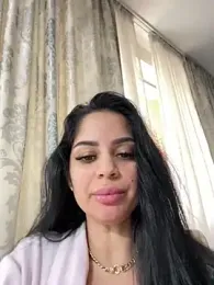 _adelle webcam model stream image