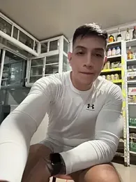 OliverWest04 webcam model stream image